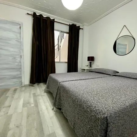 Casa De La Playa Vt-52170-v